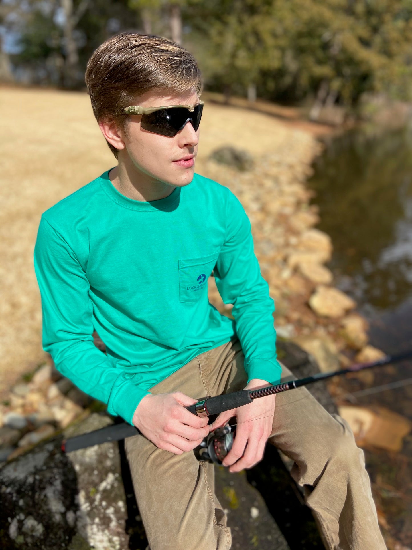 Shuck Sustainably Oyster Tee